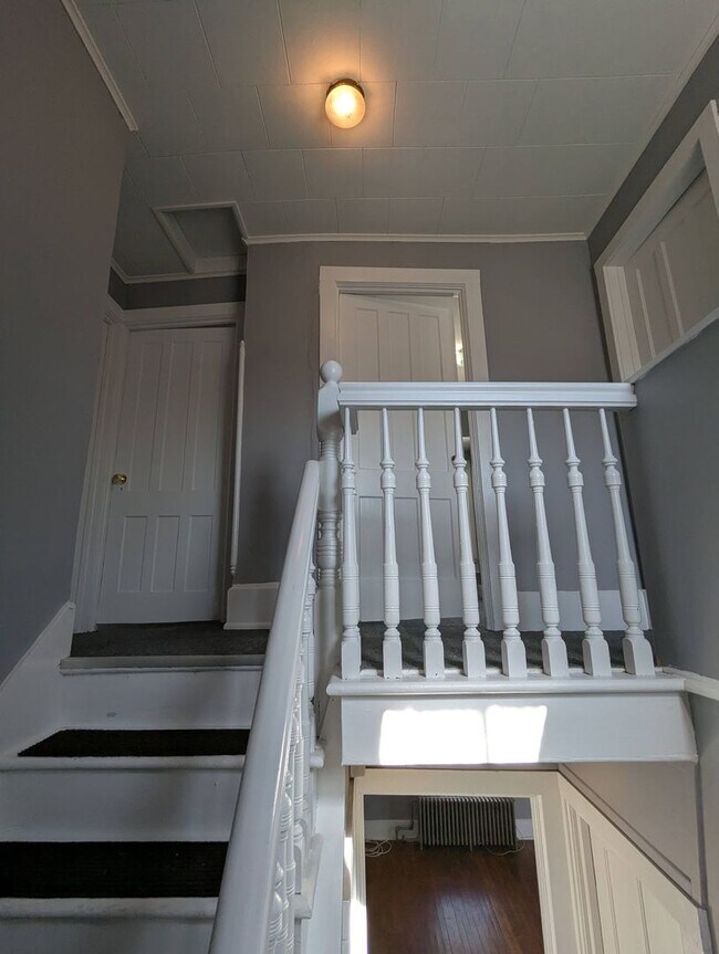 Building Photo - 31 Central Ave