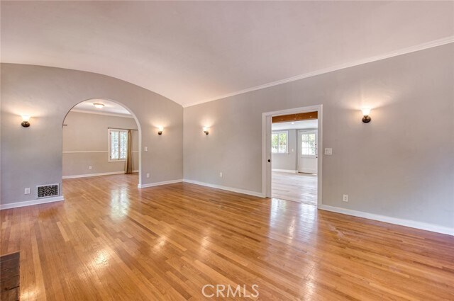 Building Photo - 1096 Armada Dr