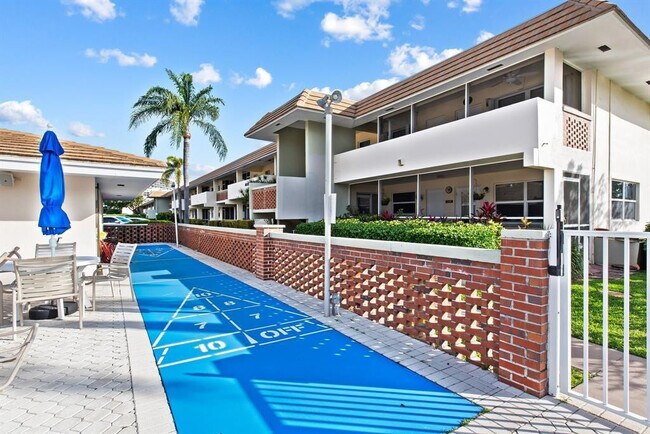 Building Photo - 2800 NE 14th Street Causeway