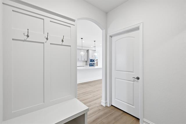 Building Photo - 2914 Cliffside Dr