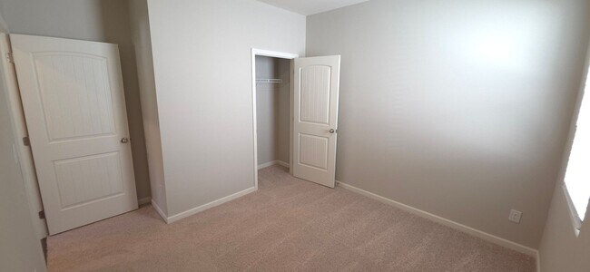 Building Photo - Ranch Home ...Smart Home...Like NEW!