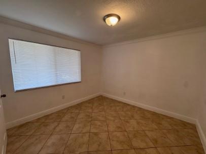 Building Photo - 5900 SW 26th St