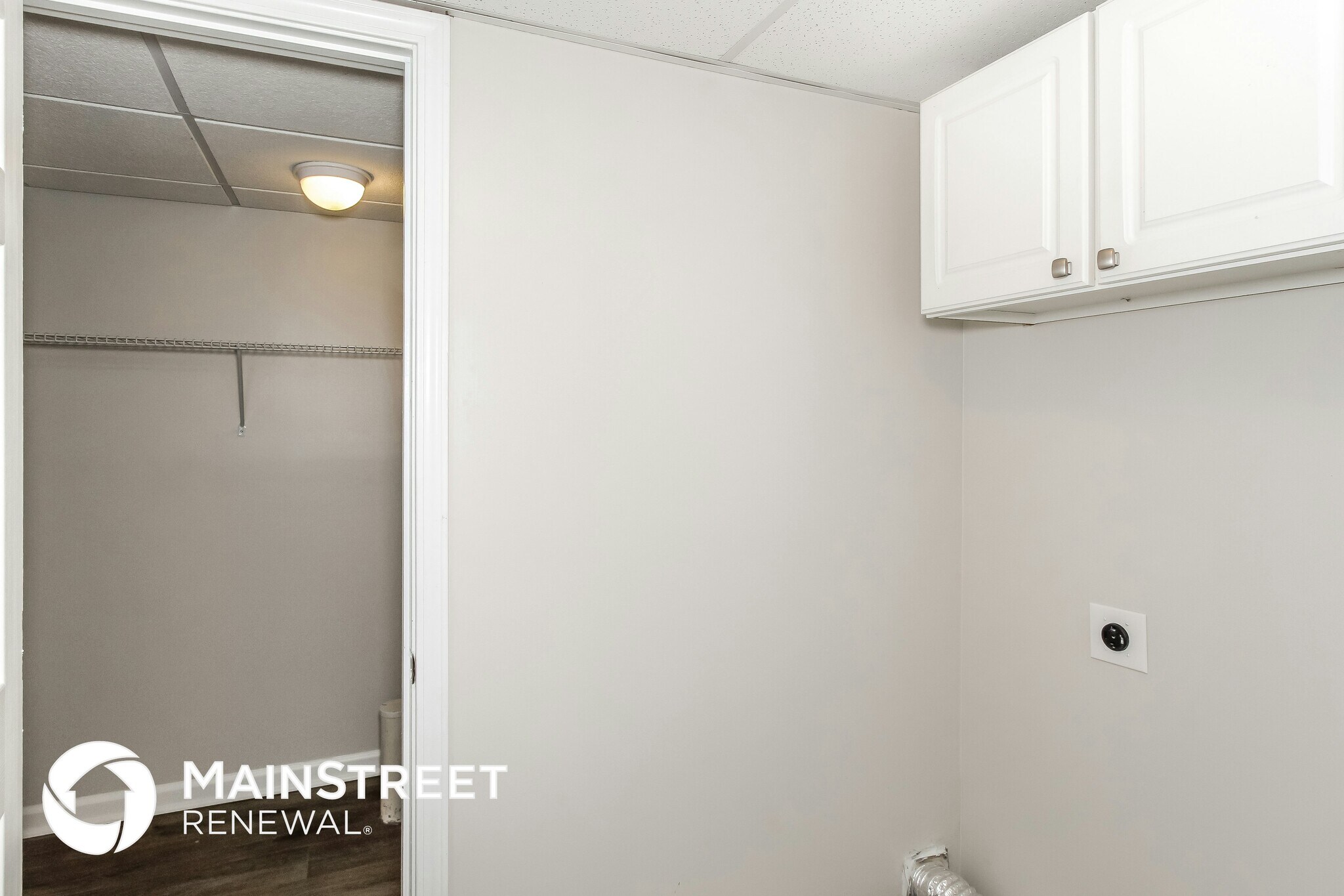 Building Photo - 10 Patrick St