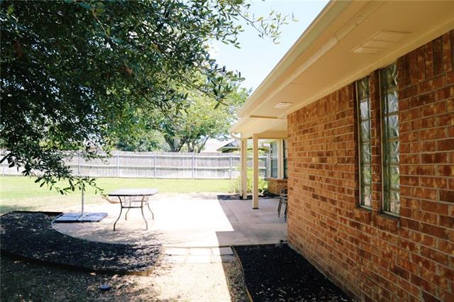 Building Photo - 1046 Summerplace Ln