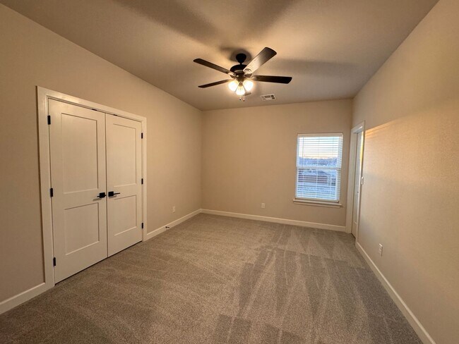 Building Photo - 4 bedrooms - 3 full baths - Brand New