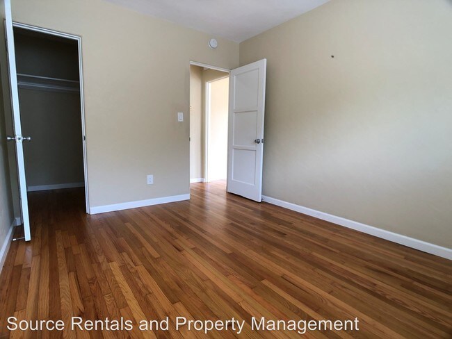 Building Photo - 4866-4868 Niagara Ave