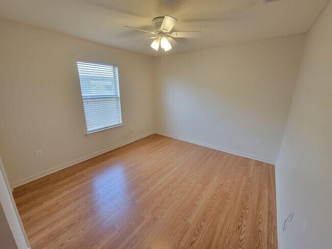 Building Photo - 1934 Catline Cir