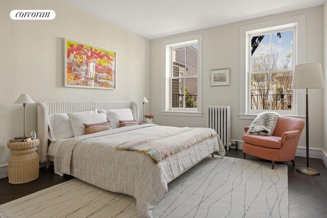 Building Photo - 57 Middagh St