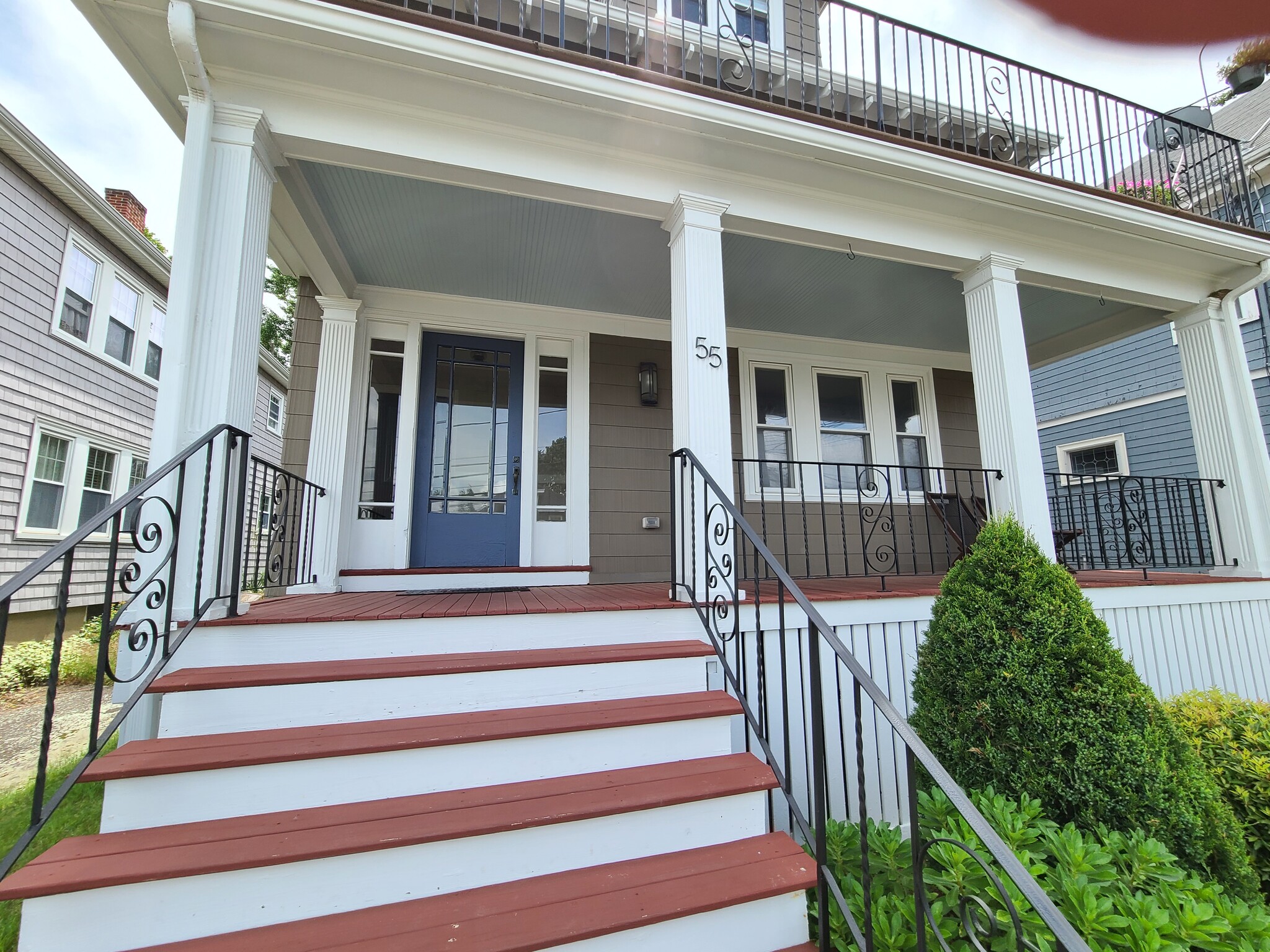 Entrance - 55 Presentation Rd