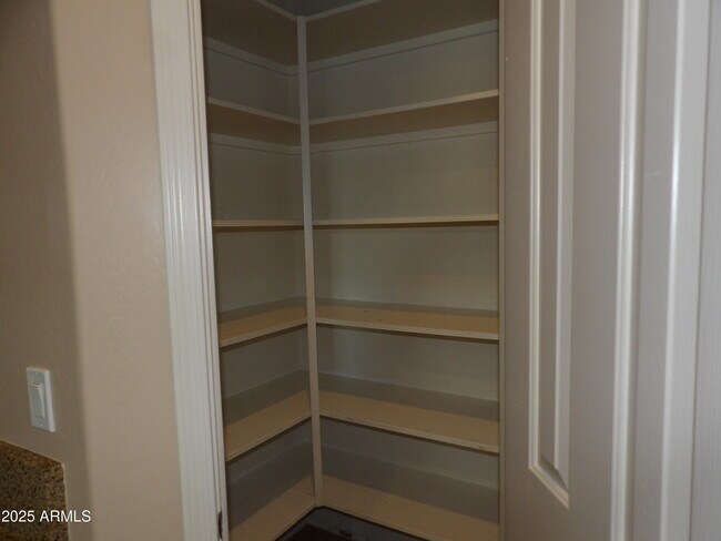 Building Photo - 17976 W Paseo Way