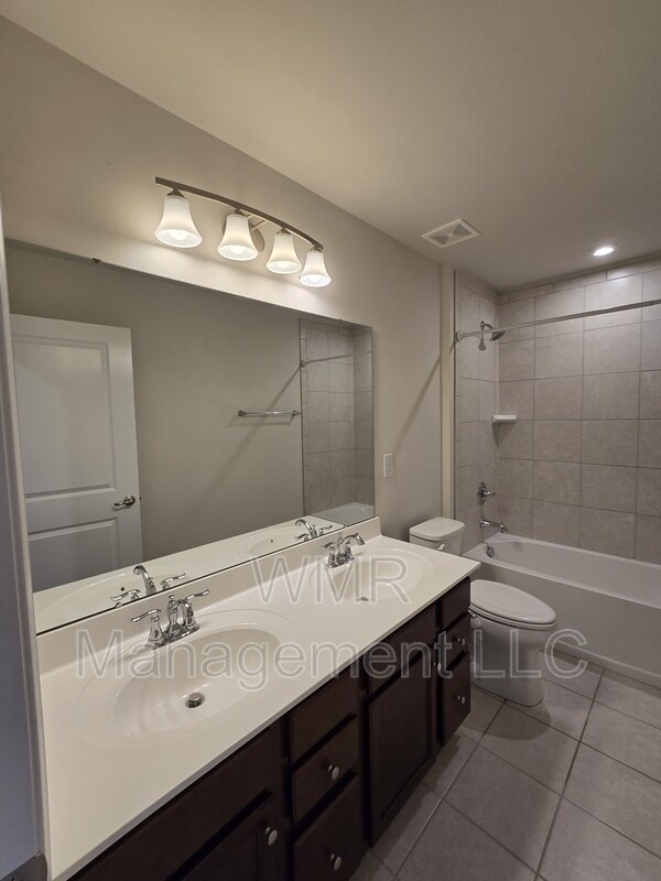 Building Photo - 7270 Waterwheel St SW