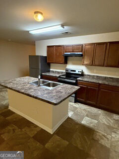 Building Photo - 2096 Belmont Cir NE