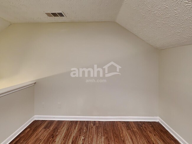 Building Photo - 293 Windcroft Ln NW