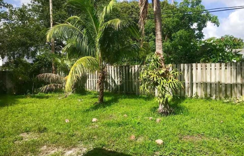 Building Photo - 11 NE 17th Ave