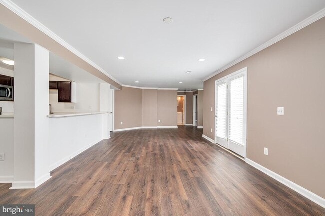 Building Photo - 54 Field Crest Ct