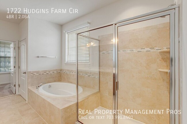 Building Photo - 1722 Hudgins Farm Cir