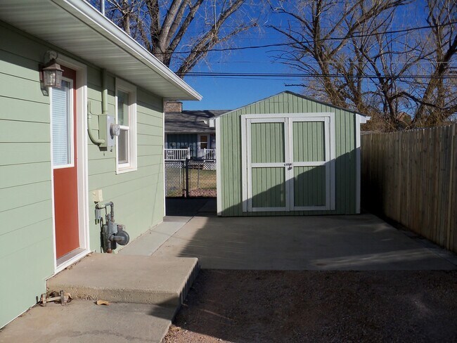 Building Photo - 3214 Harmony Ln