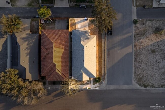 Building Photo - 200 E Nyssa Ave