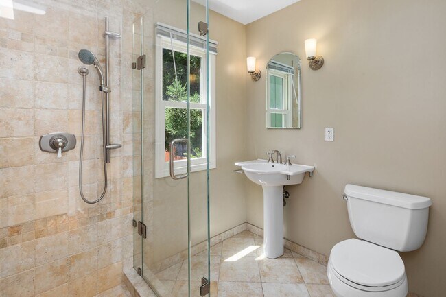 Building Photo - Forest Hill: Bright Updated Single Family Home with Garage, Backyard & Storage