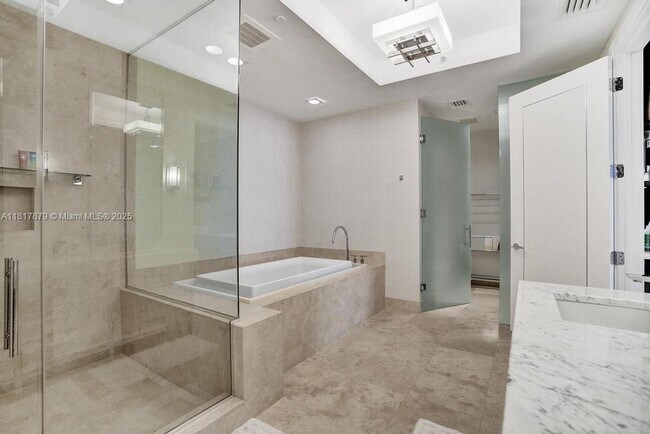 Building Photo - 9705 Collins Ave