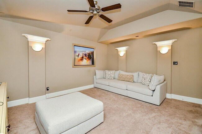 Building Photo - 27522 Blackstone Canyon Ln