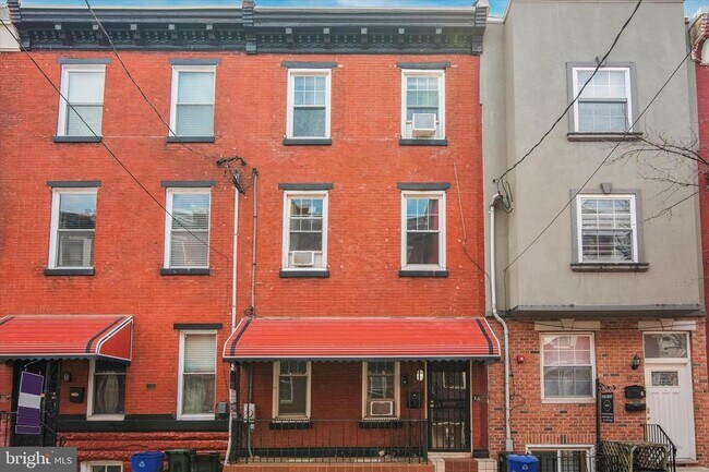 Building Photo - 1723 Willington St