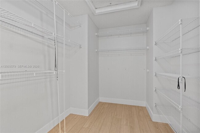 Building Photo - 237 NW 100th Ave