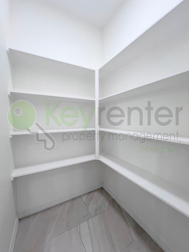 Building Photo - 2705 E Tassajara St