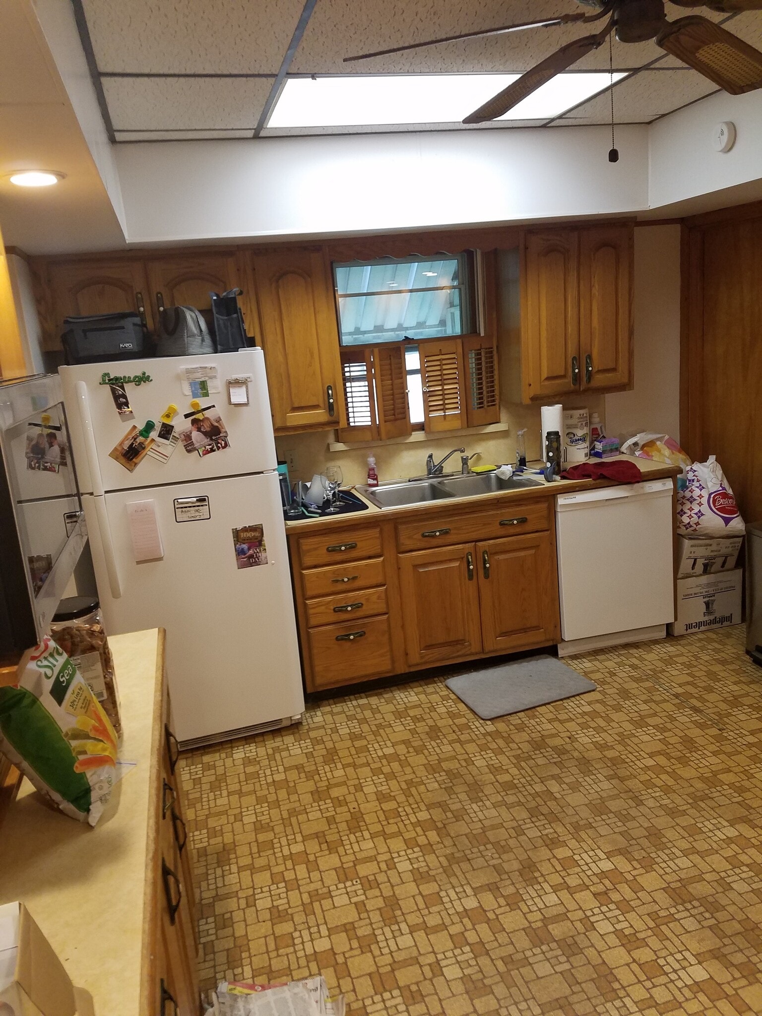 Kitchen-2 - 271 S Main Rd