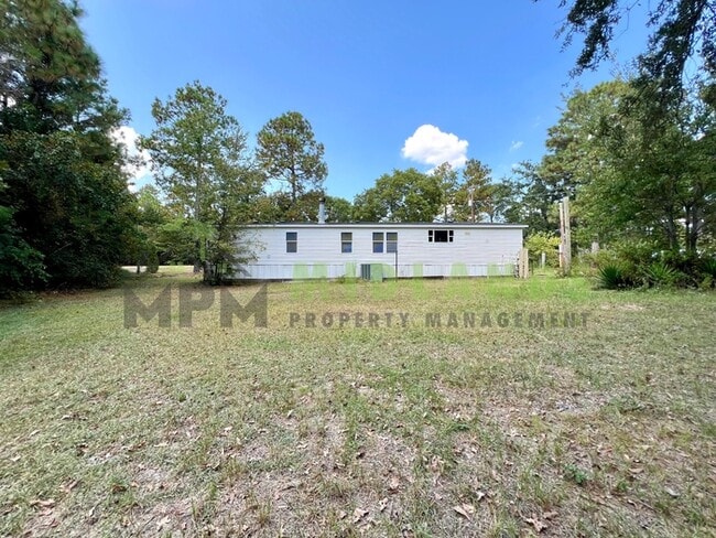 Building Photo - 373 McLee Rd