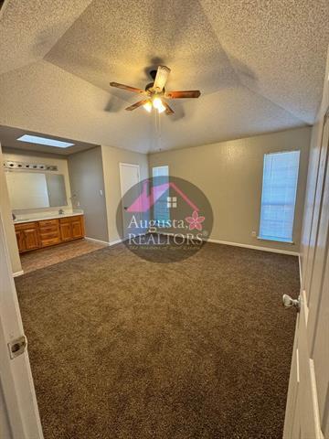 Building Photo - 12 Buttercup Dr