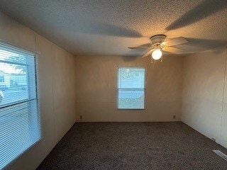 Building Photo - 831 N Pontiac Trail