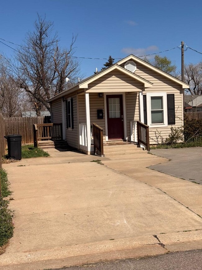 Building Photo - 510 Walnut Ave