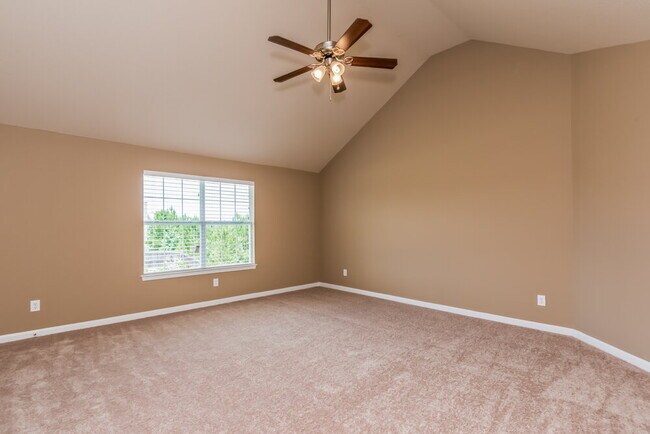 Building Photo - 119 Baywood Way