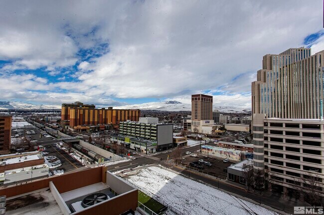 Building Photo - 255 N Sierra St