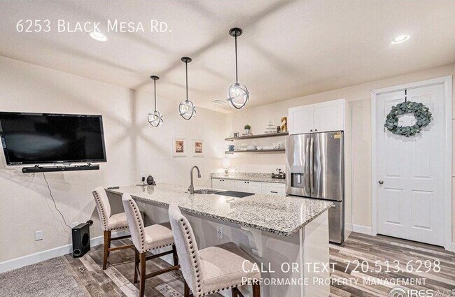 Building Photo - 6253 Black Mesa Rd