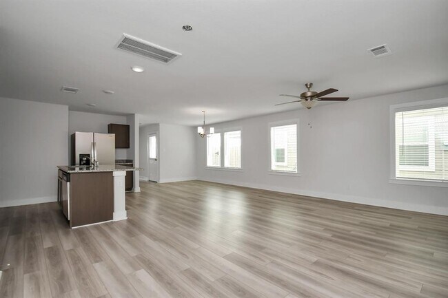 Building Photo - 20519 Prairie Cypress Dr