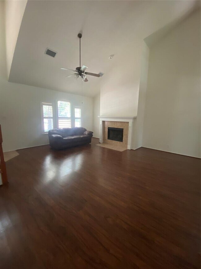 Building Photo - 3101 Bent Tree Cove