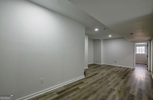 Building Photo - 515 Allens Landing Ct