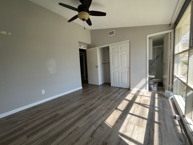 Building Photo - Welcome Summer in this Serra Mesa GEM!