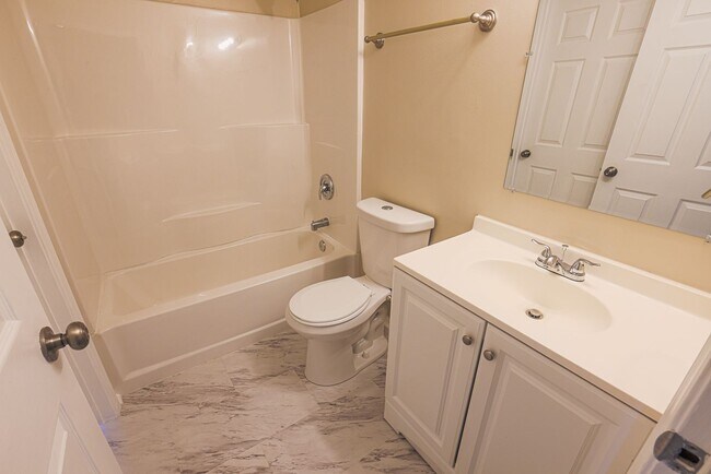 Building Photo - 2509 Merrick Ct