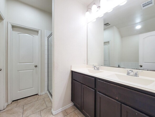 Building Photo - 4543 Stolz Trail