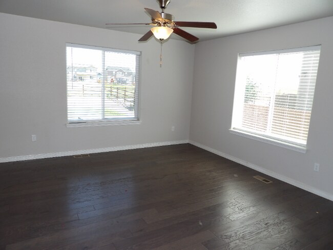 Building Photo - 13534 Park Gate Dr