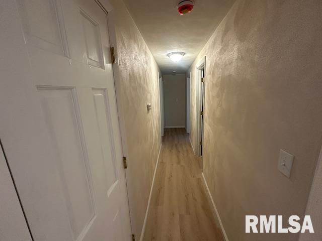 Building Photo - 7414 N Parliament Pl