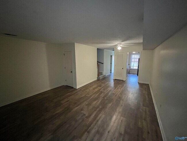 Building Photo - 8151 Oldfield Rd SW