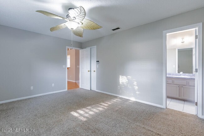 Building Photo - 326 Wildberry Ct