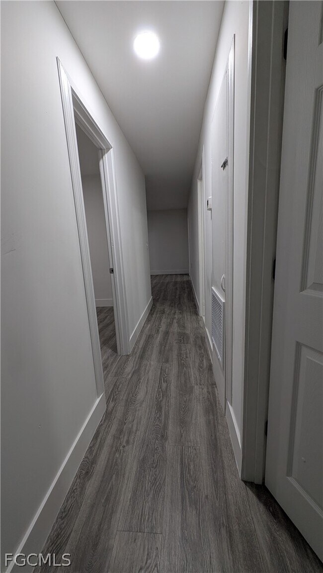 Building Photo - 660 S Missouri St