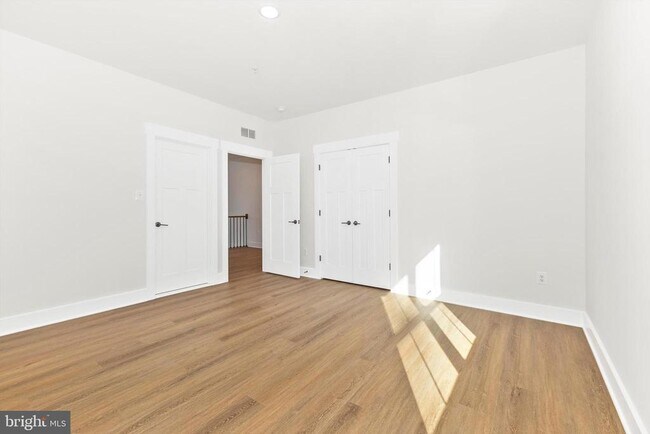 Building Photo - 1199 Hoods Mill Rd