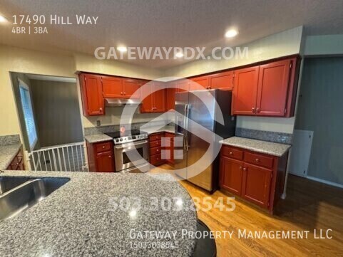 Building Photo - 17490 Hill Way