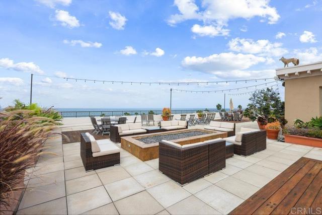 Building Photo - 464 Prospect St